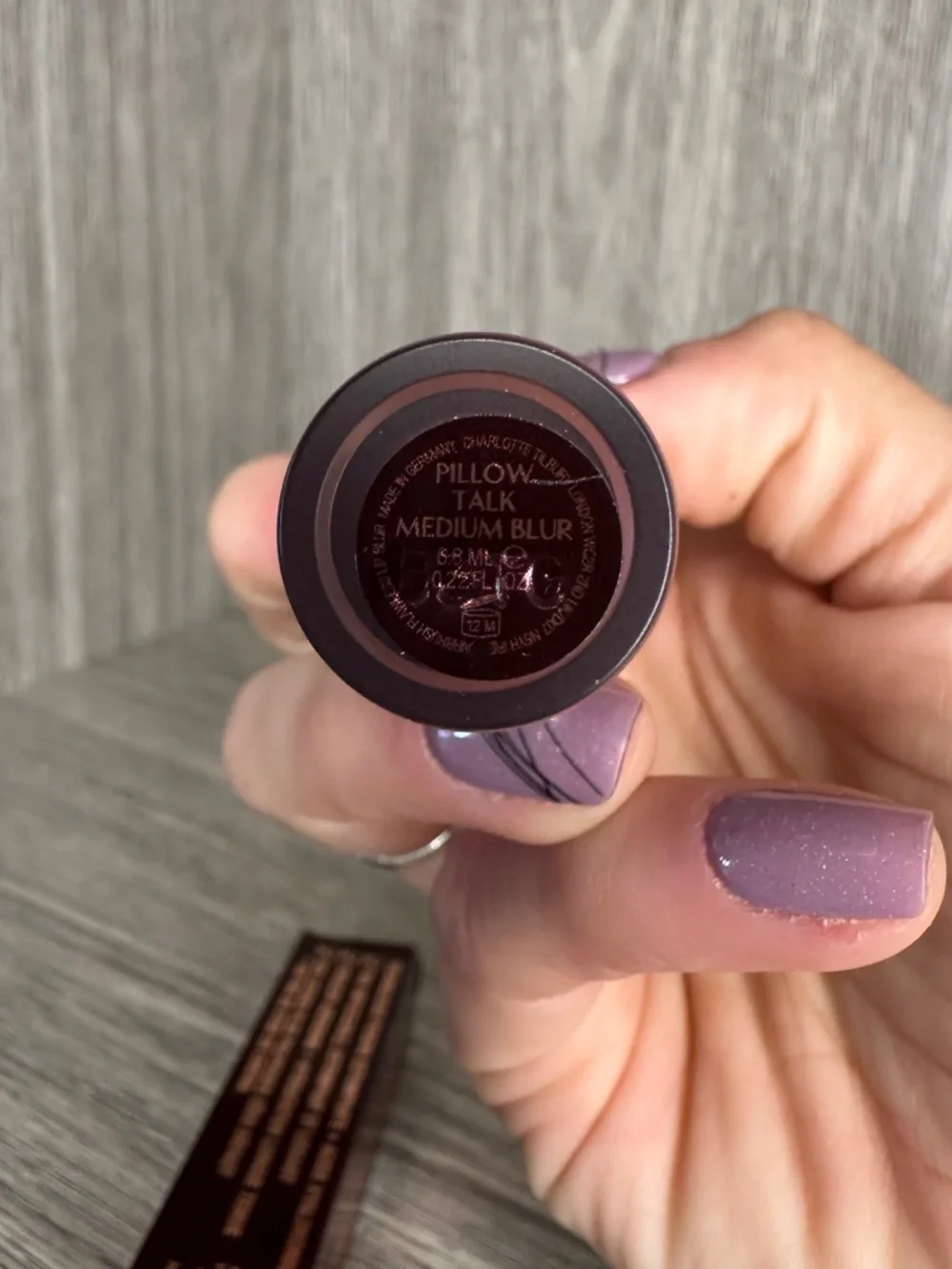 Charlotte Tilbury Airbrush Lip Blur Liquid Lipstick - Pillow Talk Medium Blur